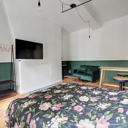 Centre - Ideal Tourisme & Affaires Διαμέρισμα